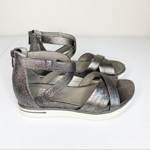 Eileen Fisher Metallic Pewter Strappy Platform Sandals